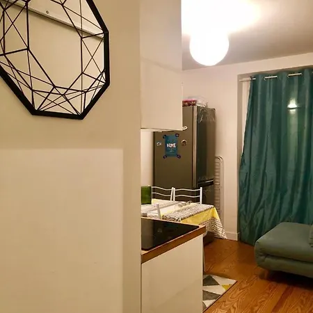 فندق مبيت وإفطار La Maison De L'alesia 4*