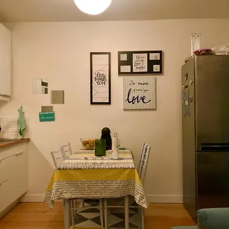 La Maison De L'alésia Couette-café *